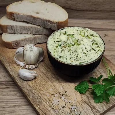 Erfrischende Gurken-Butter