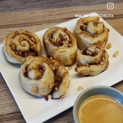 Cinnamon Rolls