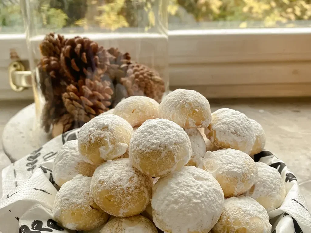 Gretasomis Mandel-Schneeball-Kekse