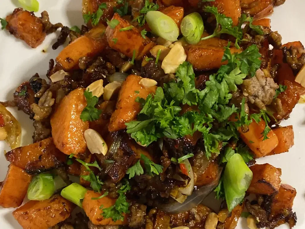 Gretasomis Süßkartoffel-Hackfleisch-Pfanne