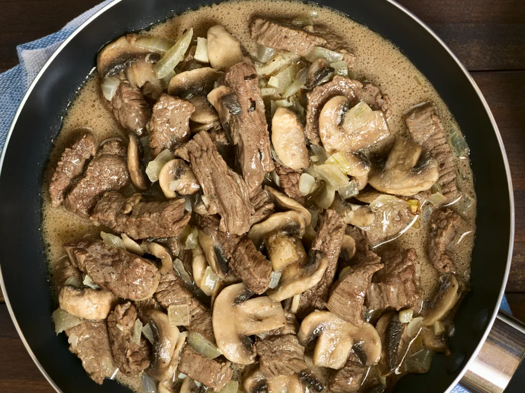 Gretasomis Boeff Stroganoff