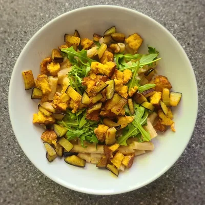 Schnelle Hummus-Nudeln