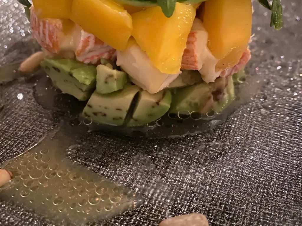 Gretasomis Mango-Avocadosalat