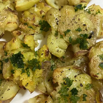 Gretasomis Smashed Potatoes