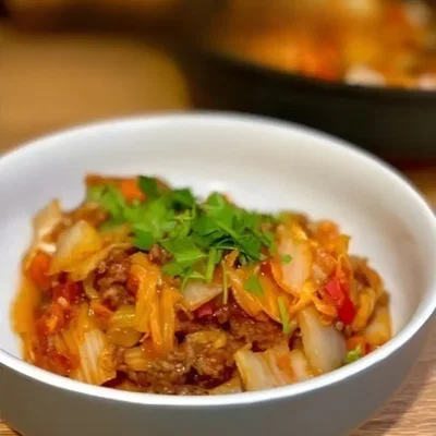 Chinakohl-Hackfleisch-Pfanne