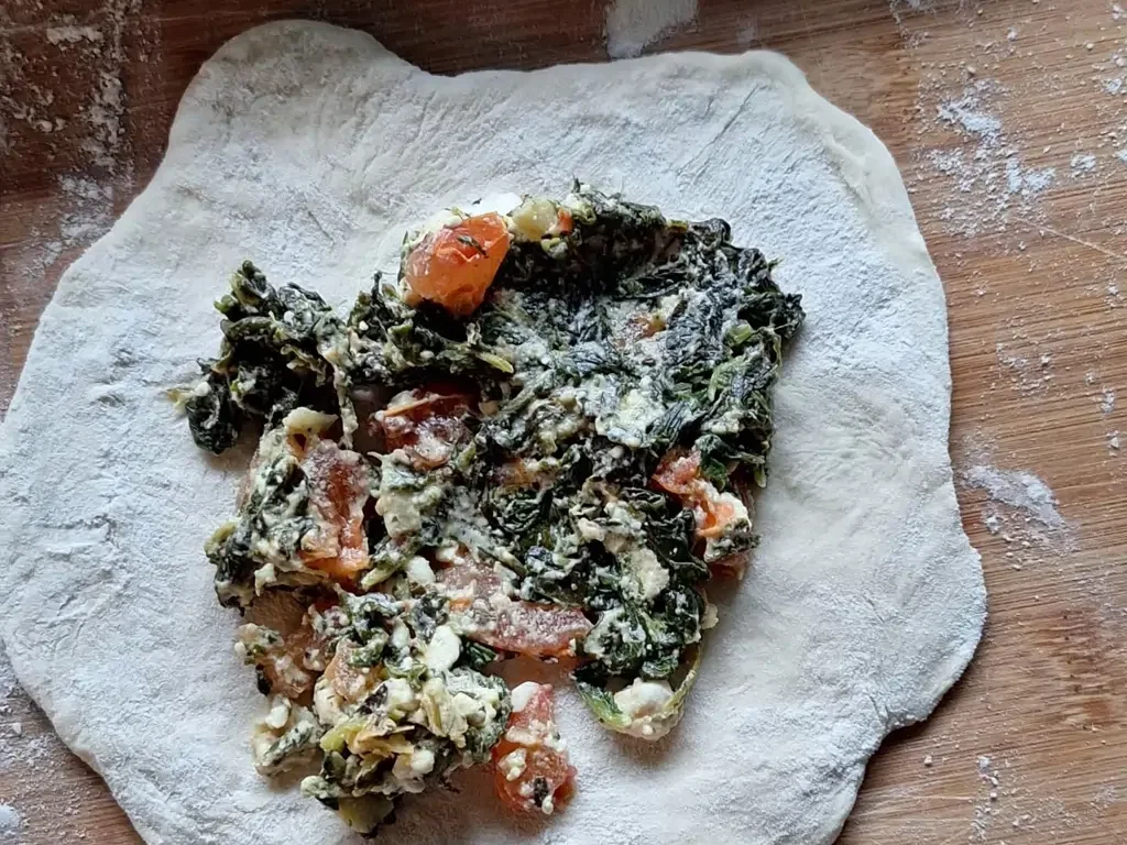 Teigtaschen mit Spinat und Feta