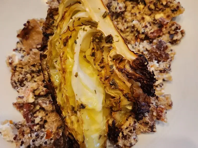 Quinoa Pfanne mit Spitzkohl
