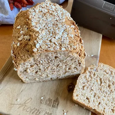 Dinkelvollkornbrot mit Sonnenblumenkerne