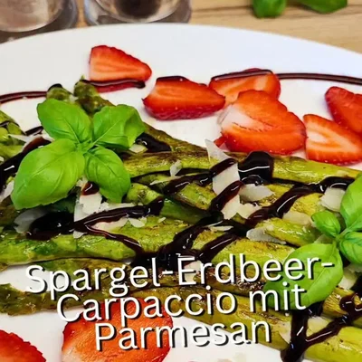 Spargel-Erdbeer-Carpaccio