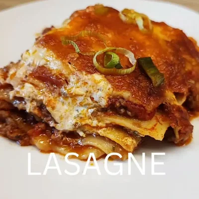 Lasagne mit Frühlingszwiebeln