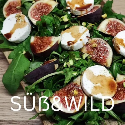Gebackene Ziegenfrischkäse mit Feigen und Rucola