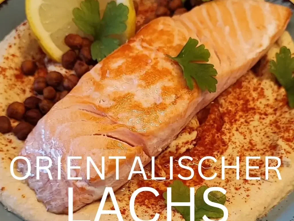 Lachs mit cremigem Hummus und gerösteten Kichererbsen