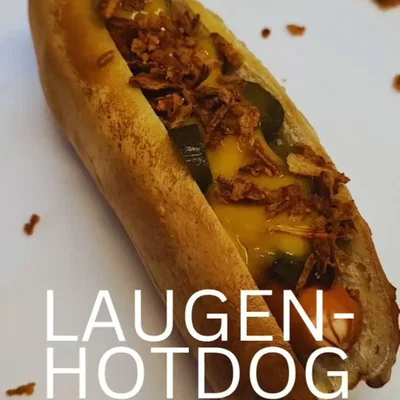 Laugen-Hotdog