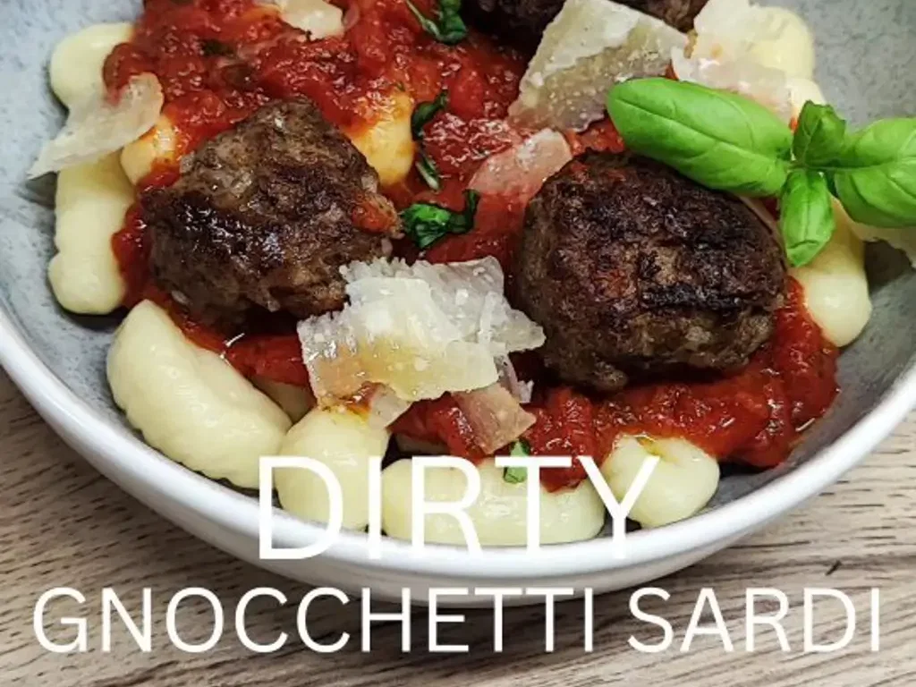 Dirty Gnocchetti Sardi con Polpette