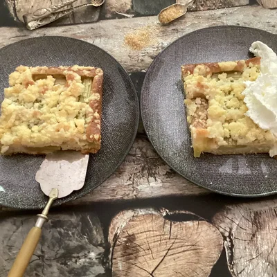 Gretasomis Rhabarberkuchen mit Streusel