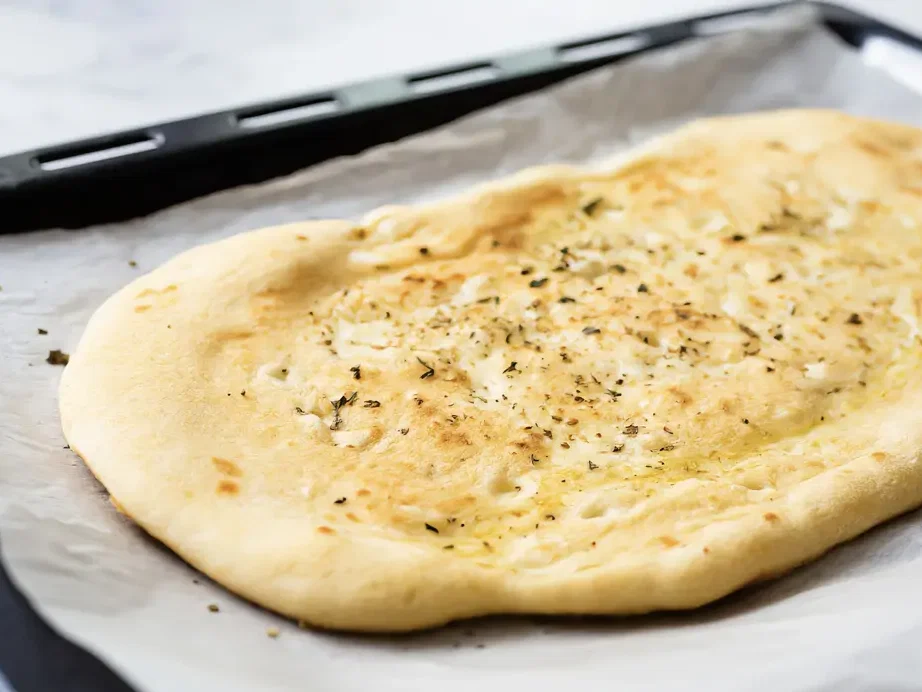 Das virale 2-Zutaten-Hüttenkäse-Fladenbrot
