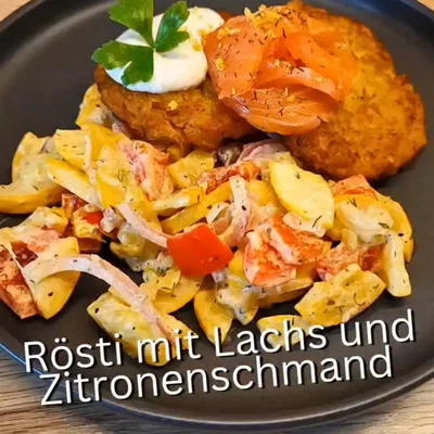 Rösti mit geräuchertem Lachs und Gemüsepfanne