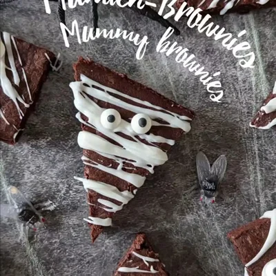 Gruselige Mumien-Brownies