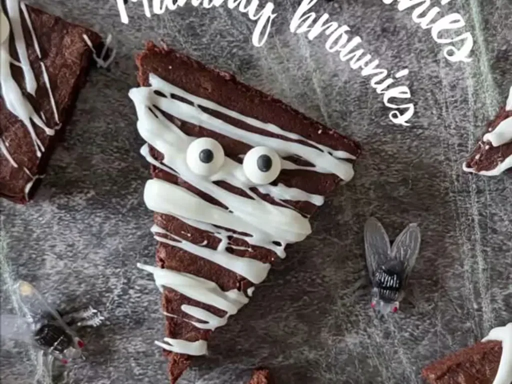 Gruselige Mumien-Brownies