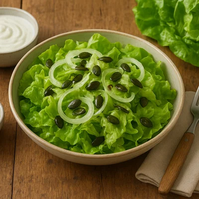 Grazer Krauthäuptl-Salat mit Wahlweise Essig-Öl- oder Cremedressing