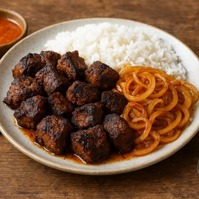 Dibi – Senegalesches Grillfleisch mit Zwiebel-Marinade